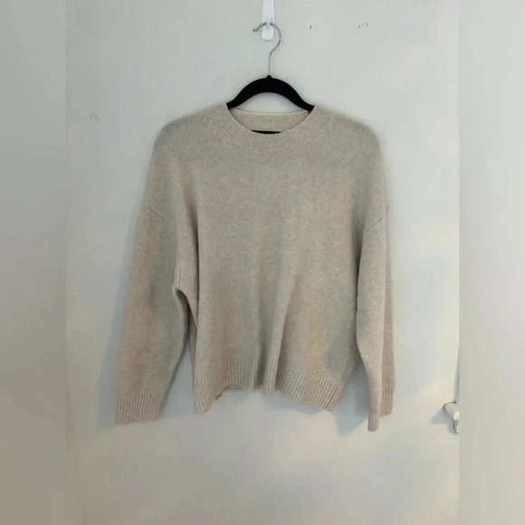 Mango Oversized Crew Neck Sweater in Cream NWT - Picture 5 of 9